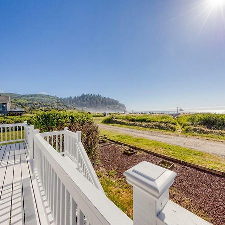 Cape Meares Beach Getaway Bagian luar foto